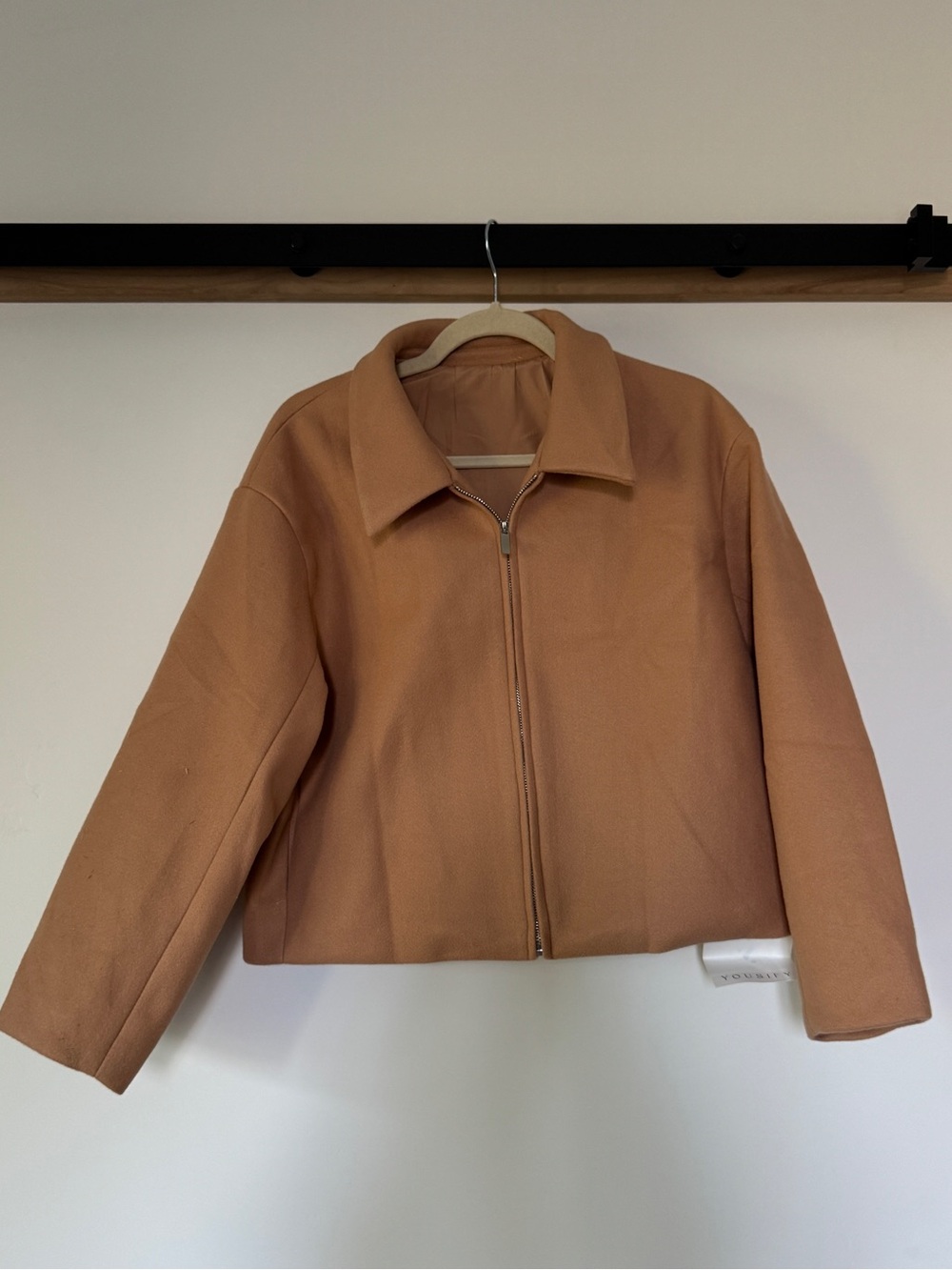 Women’s Camel Zip-Front Cropped Jacket